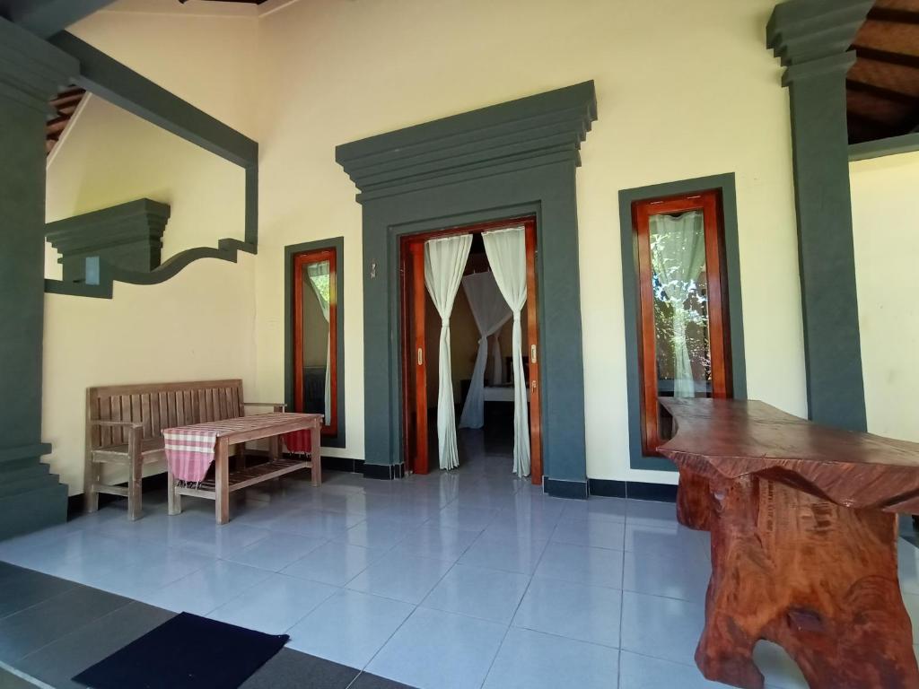 Bali Gecko Homestay - Tap to explore photos