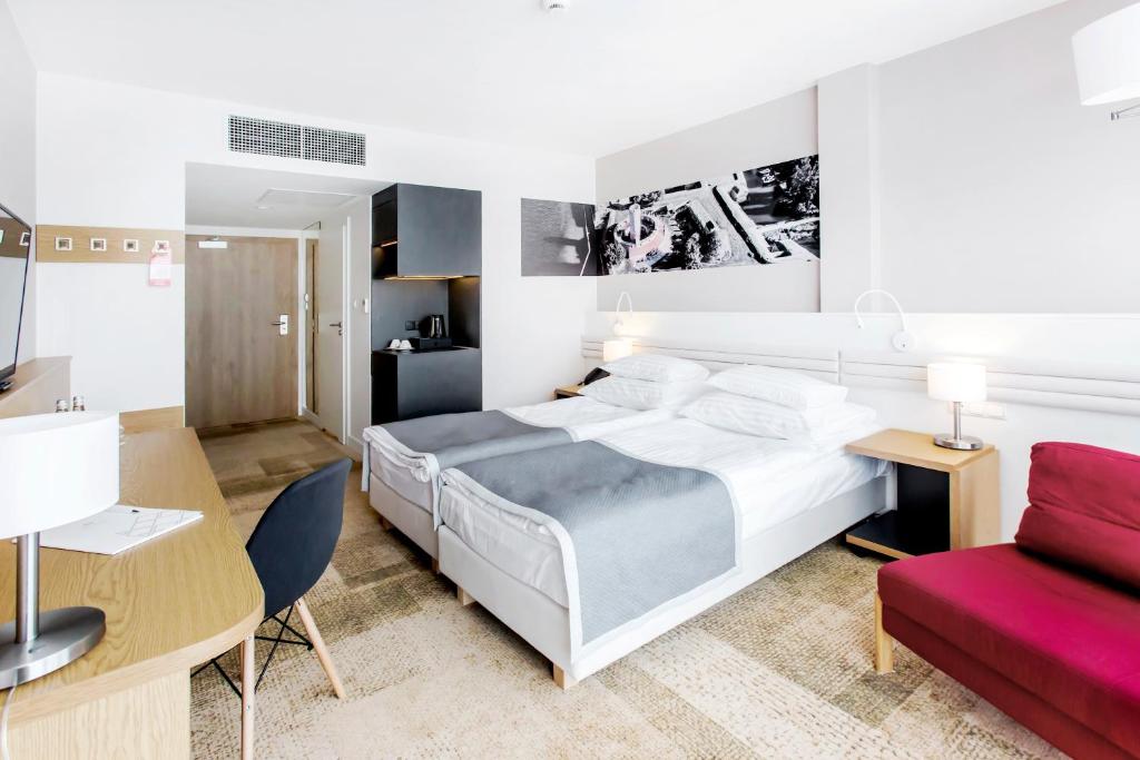 Одноместный (Просторный одноместный номер), Hotel Platan