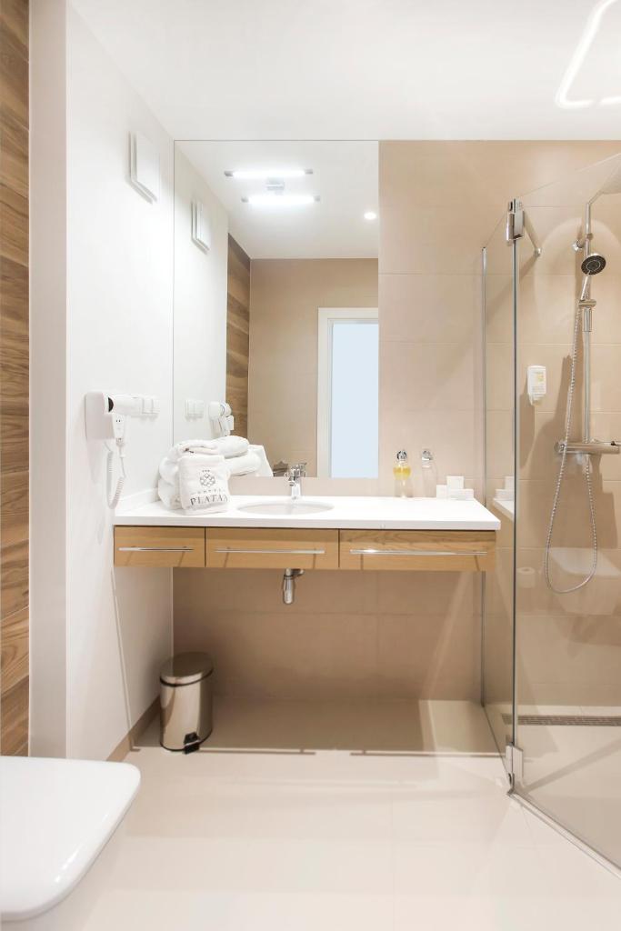 Одноместный (Просторный одноместный номер), Hotel Platan