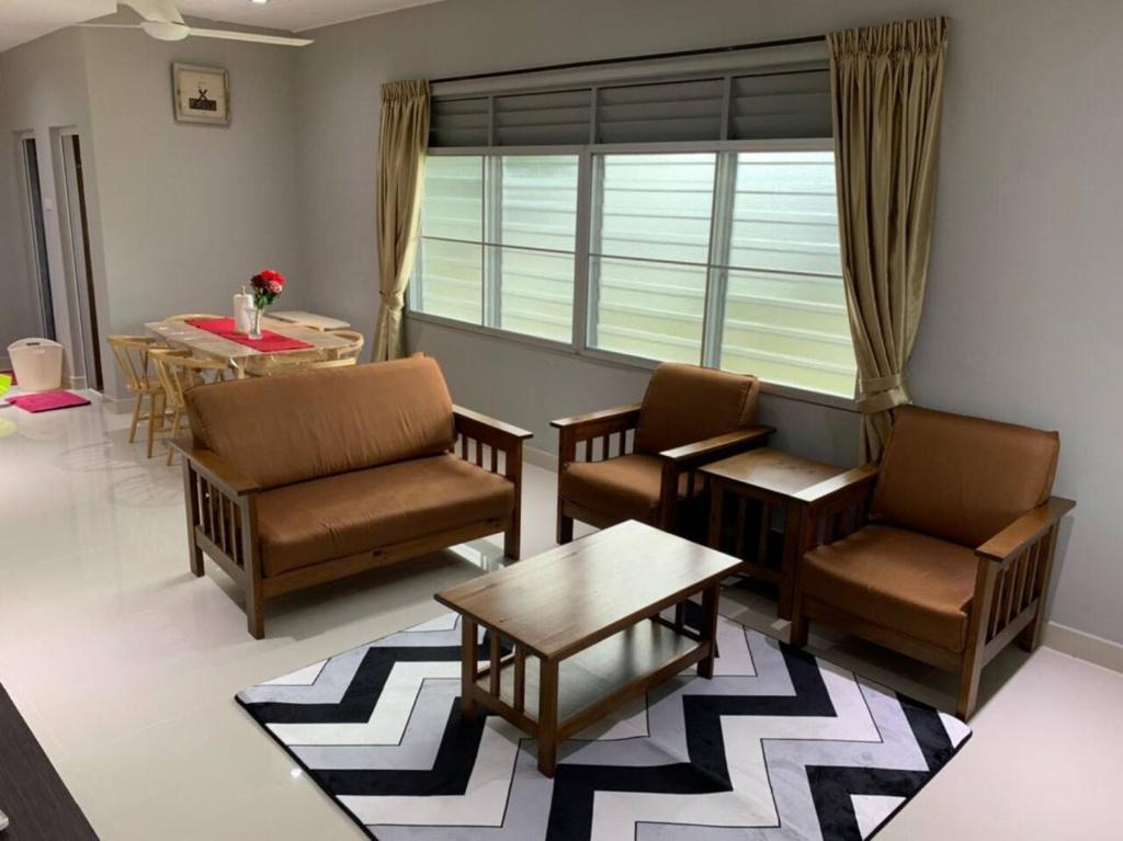 Traditional Villa with Modern Design 3R2B photo 3