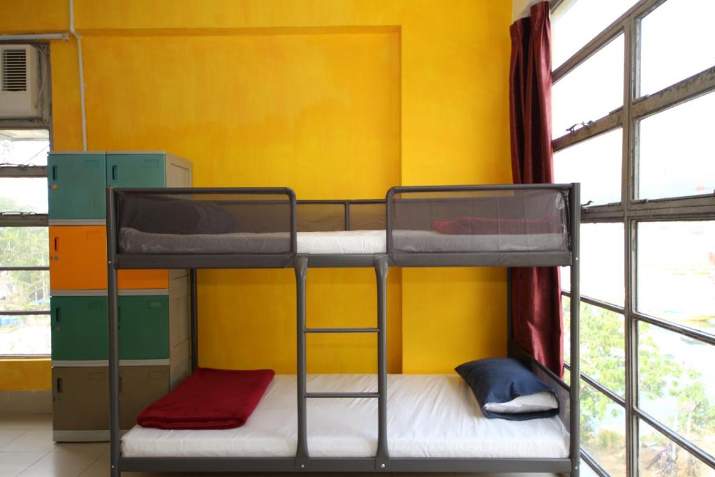 Четырехместный (8-Person Private Dormitory with Shared Bathroom), YHA Bradbury Jockey Club Youth Hostel