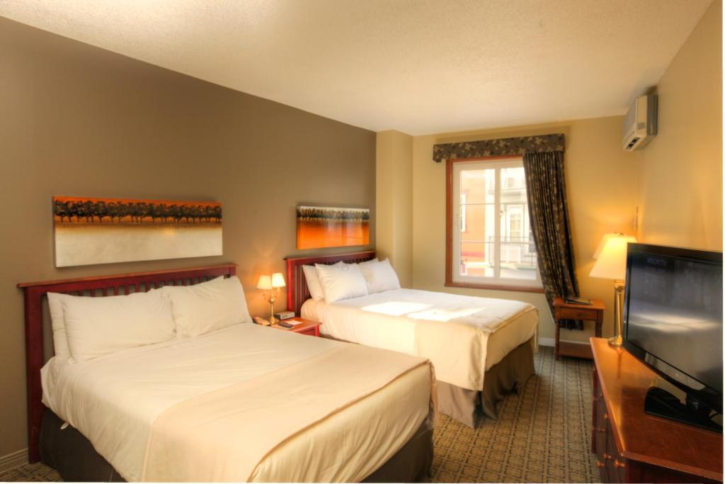 Place Saint Bernard Mont Tremblant photo 2