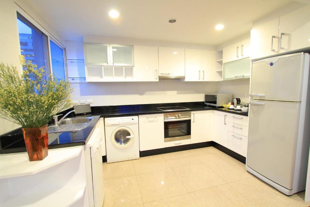 Сьюит (Люкс с 3 спальнями), Отель GM Suites