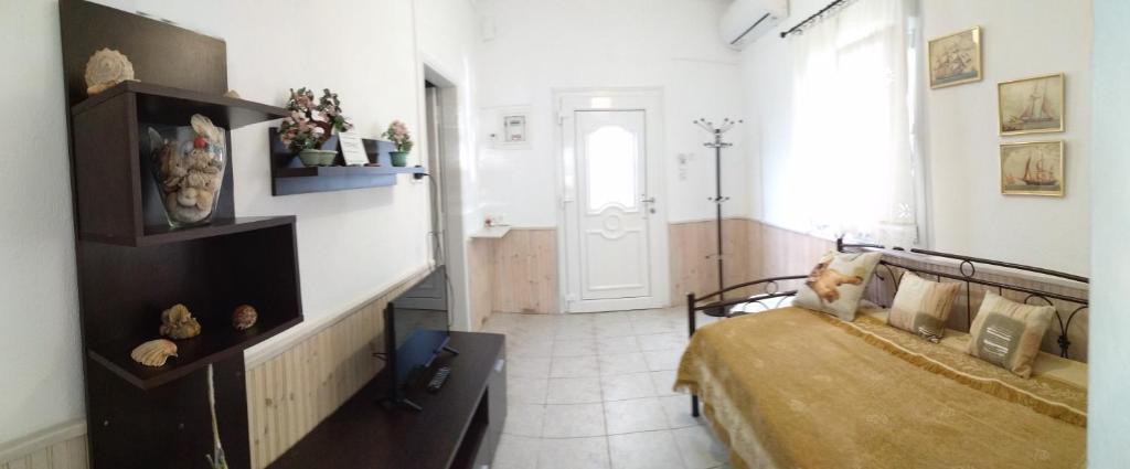 Polianthi Seaside House photo 1