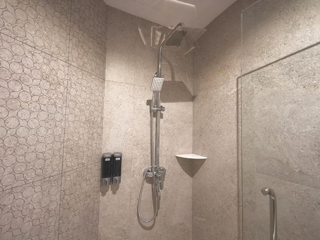 Двухместный (Двухместный номер Делюкс с 2 отдельными кроватями), Frame Hotel