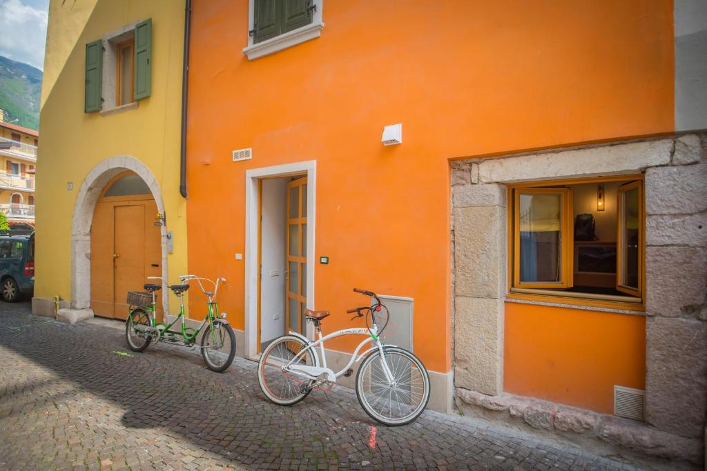 Little Arco Guest House - Tap to explore photos