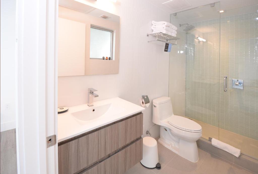 Студио (Номер-студио «Гарден Хаус» с террасой), Sixty80 Design Hotel