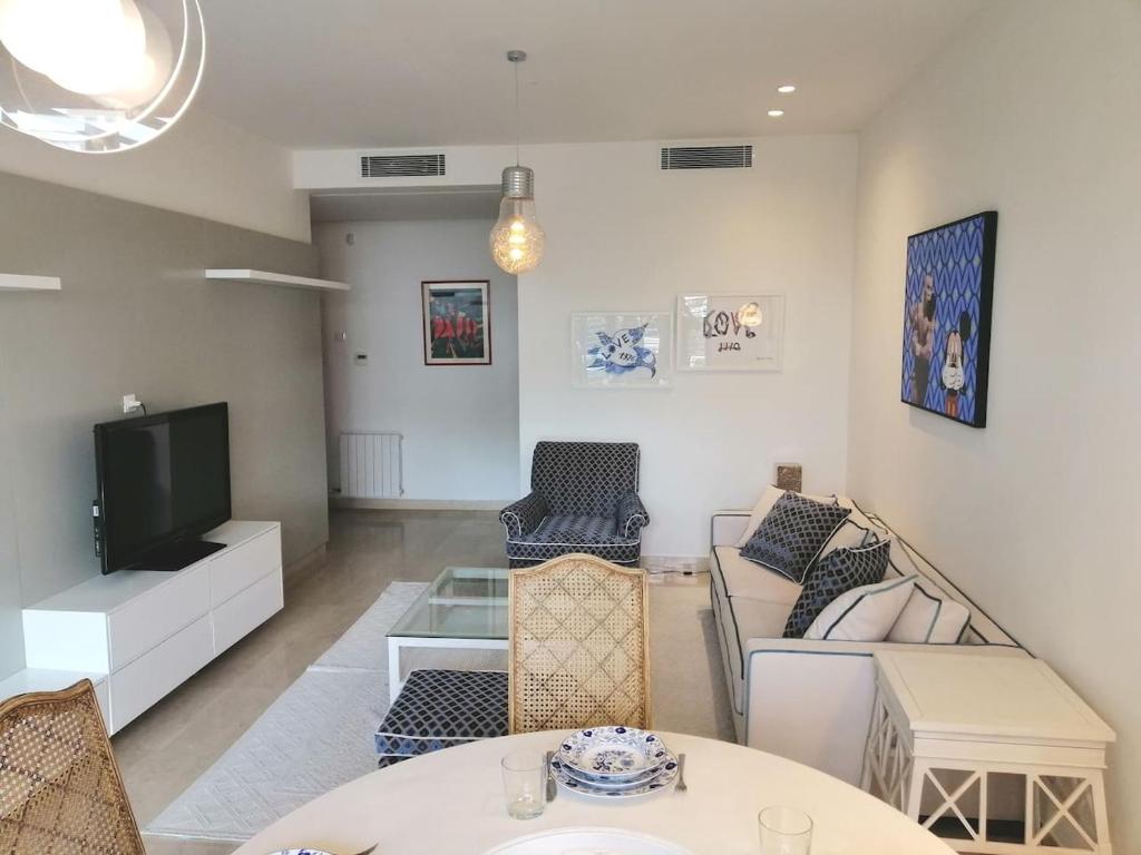 luxueux pied-à-terre avec jardin et garage privés photo 1