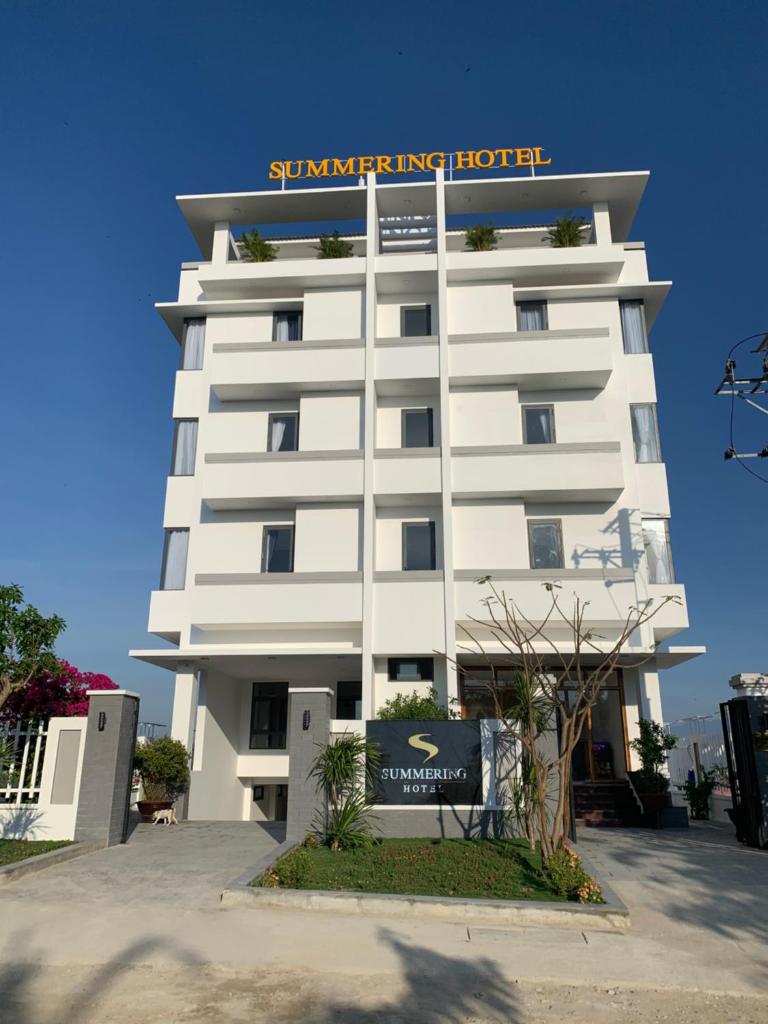 Summering Hotel photo 4