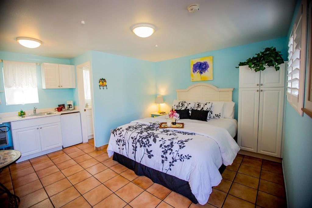 Leucadia Beach Inn photo 4