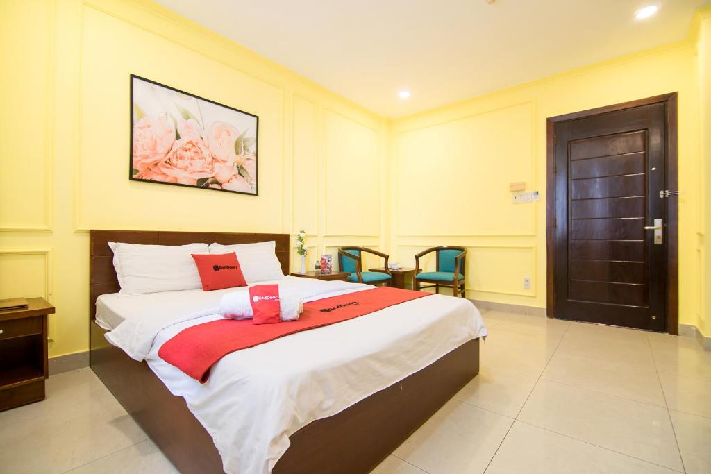 RedDoorz Plus near Nga Tu Binh Phuoc