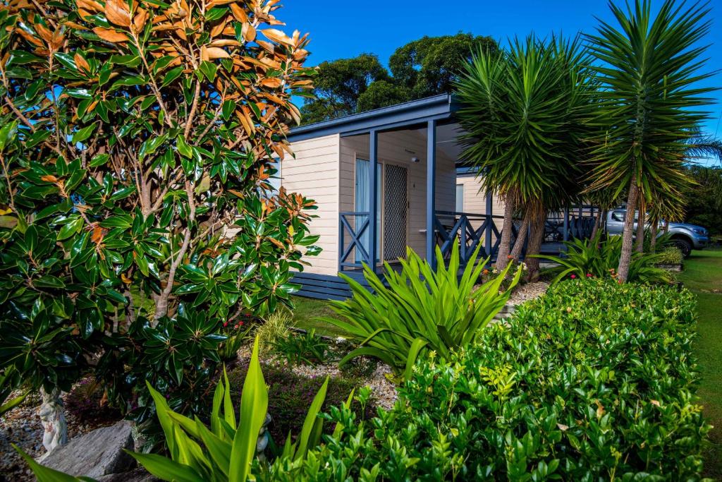 Clarence Head Caravan Park photo 1