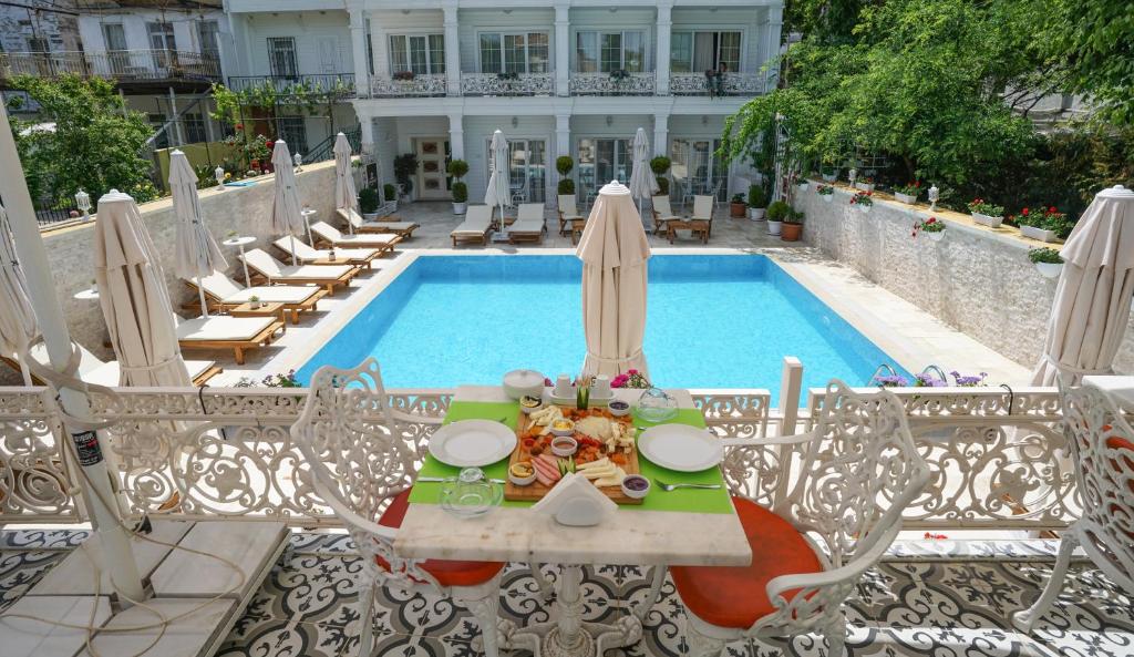 Buyukada Cankaya Hotel photo 4