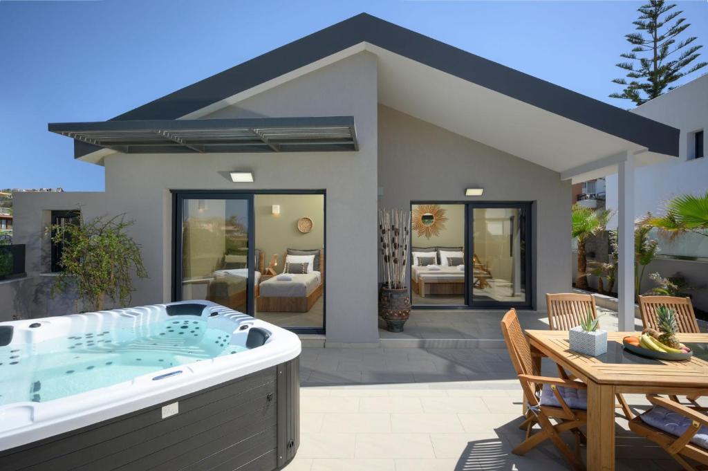 Sun Ray Beach Life Villa photo 4