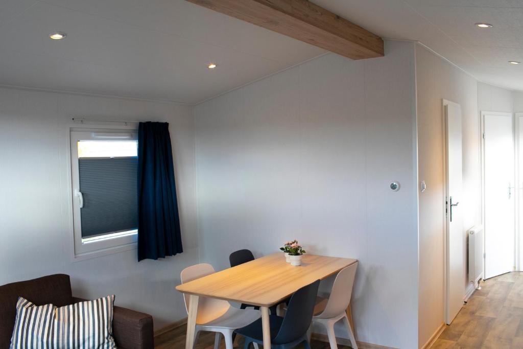 Zuiderzee-chalet 22 photo 3