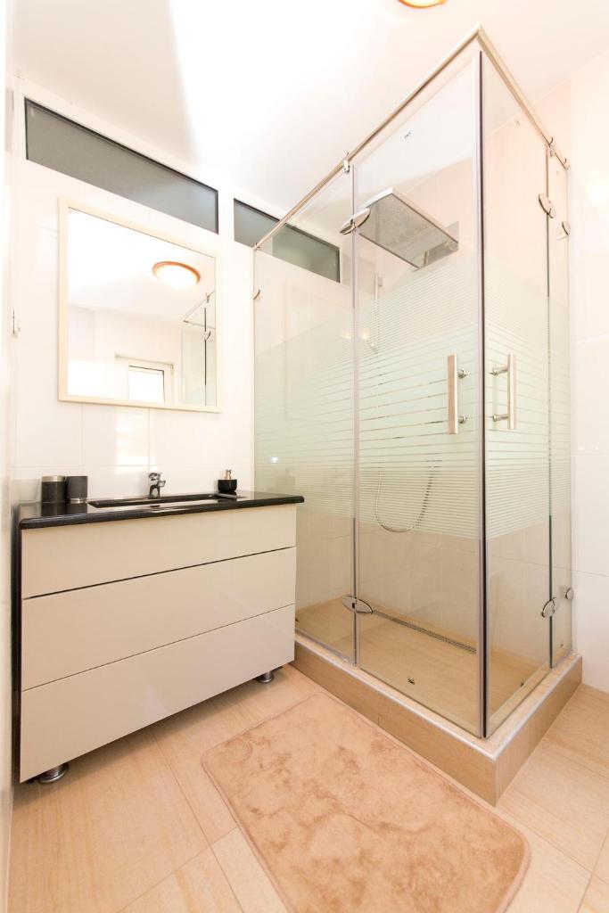 Fashion Beach Apartments photo 1