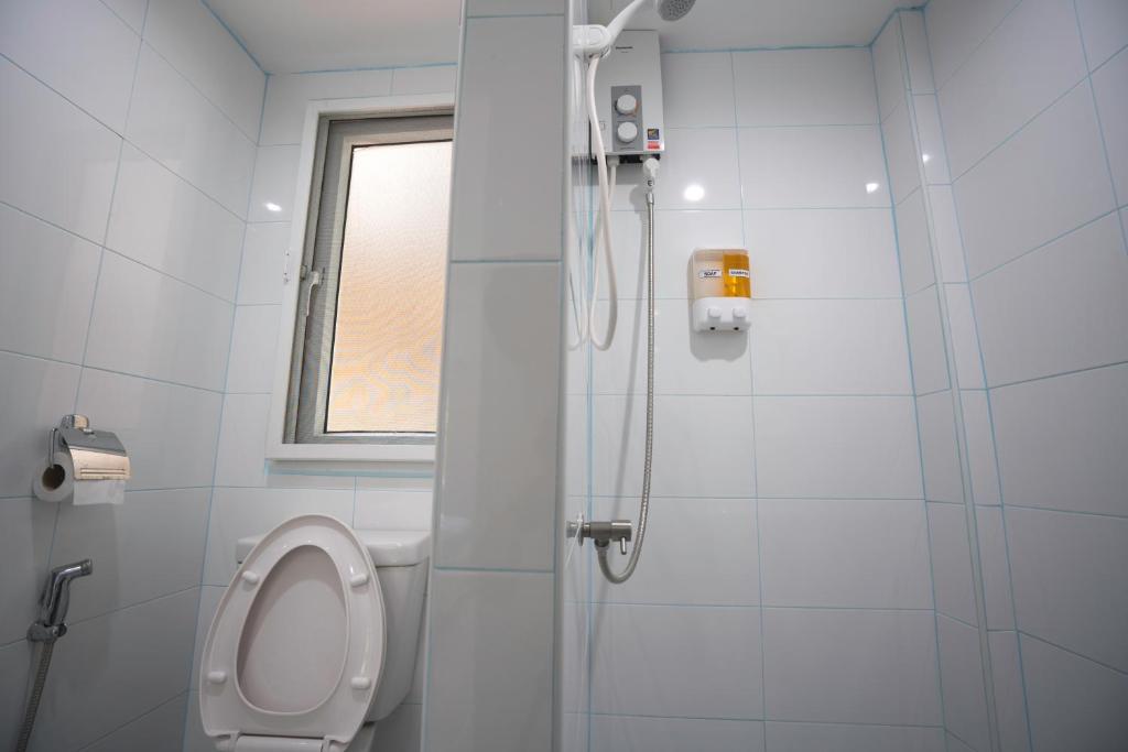 Трехместный (Трехместный номер с основными удобствами), Dhub Hostel Donmueng