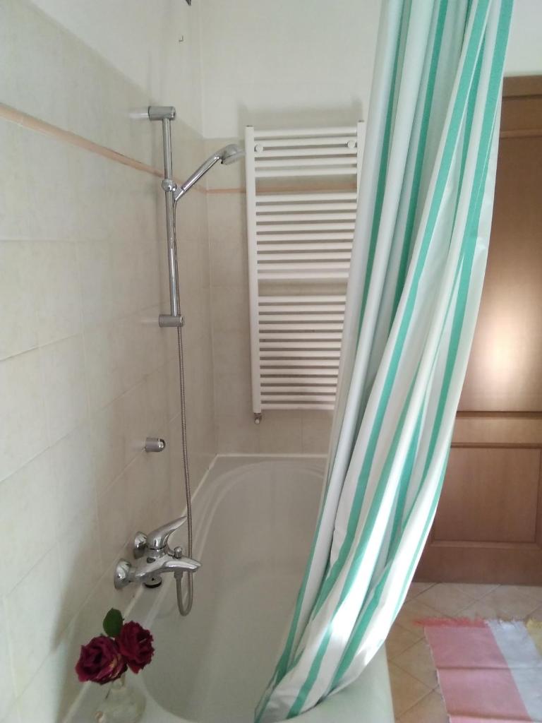 Crotto bedroom photo 2