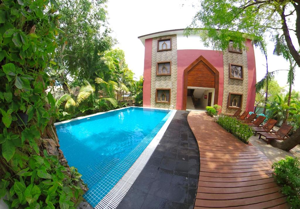 Royal Bagan Hotel photo 2
