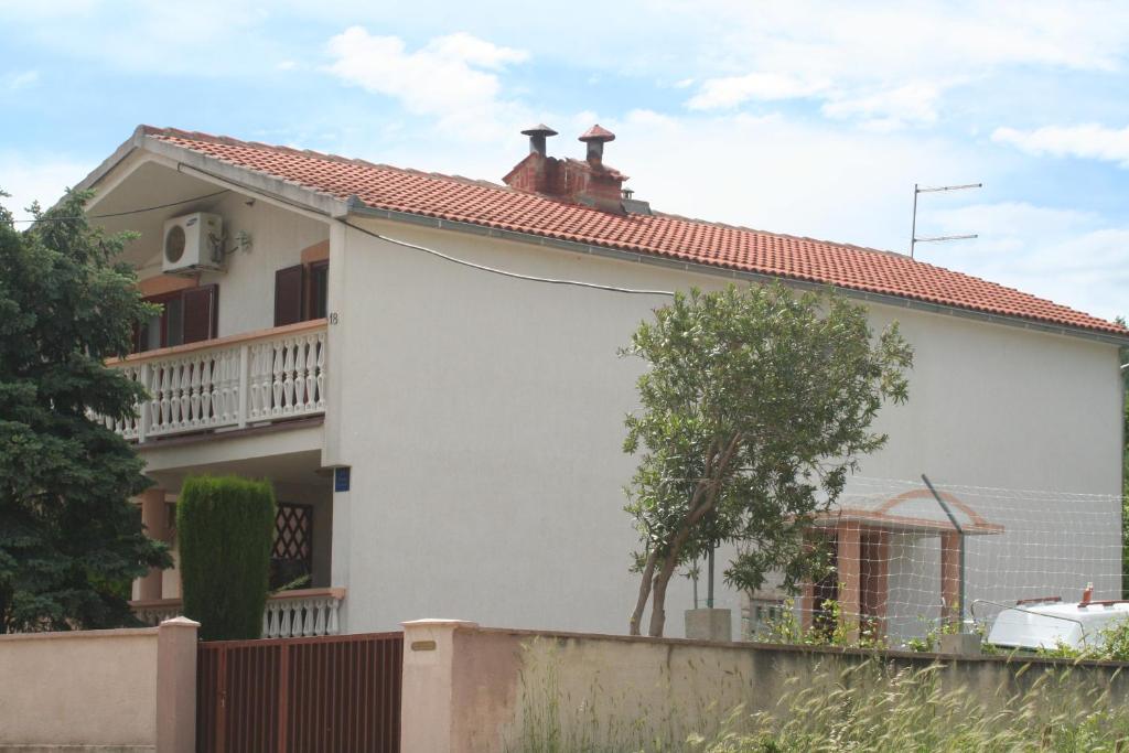 Plahuter Apartments 1 photo 2