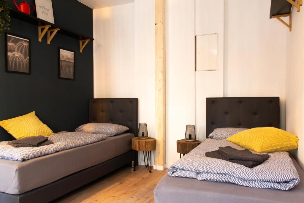 Rooms4ring@ Nürburgring Industrial Design House photo 3