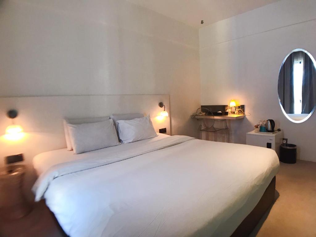 Двухместный (Номер Делюкс с кроватью размера «king-size»), Melange Hotel Bukit Bintang