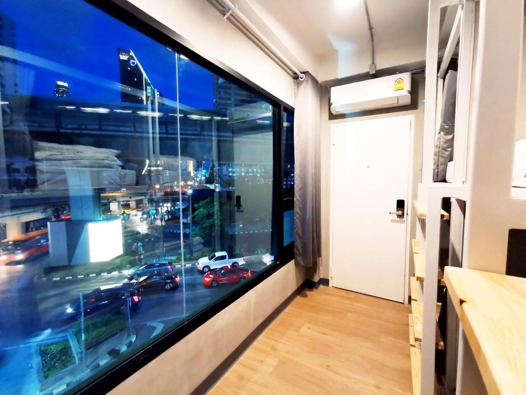 Номер (Кровать в общем 6-местном номере для мужчин и женщин), Siam Eco Hostel