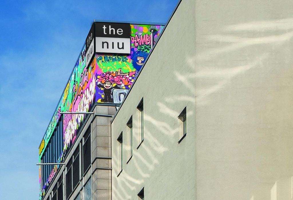 the niu Hide photo 3