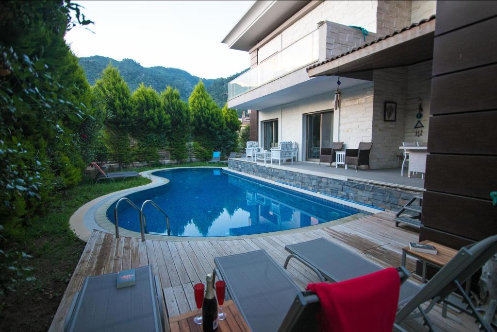 Villa Jotun Icmeler Daily Weekly Rentals photo 1