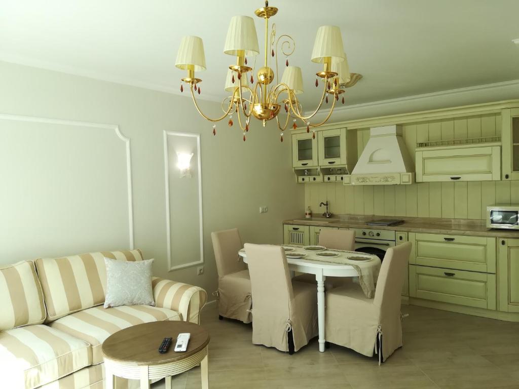 Sunrise Complex Apartments photo 4