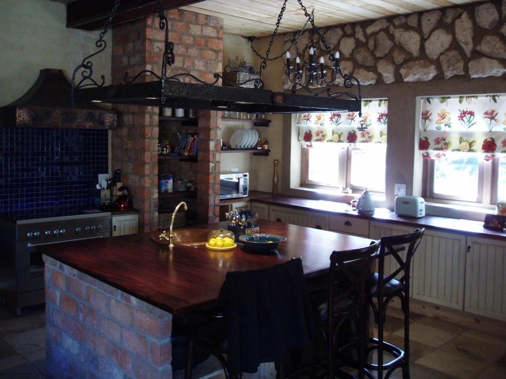 Stone Cottage at Pirates Creek photo 3