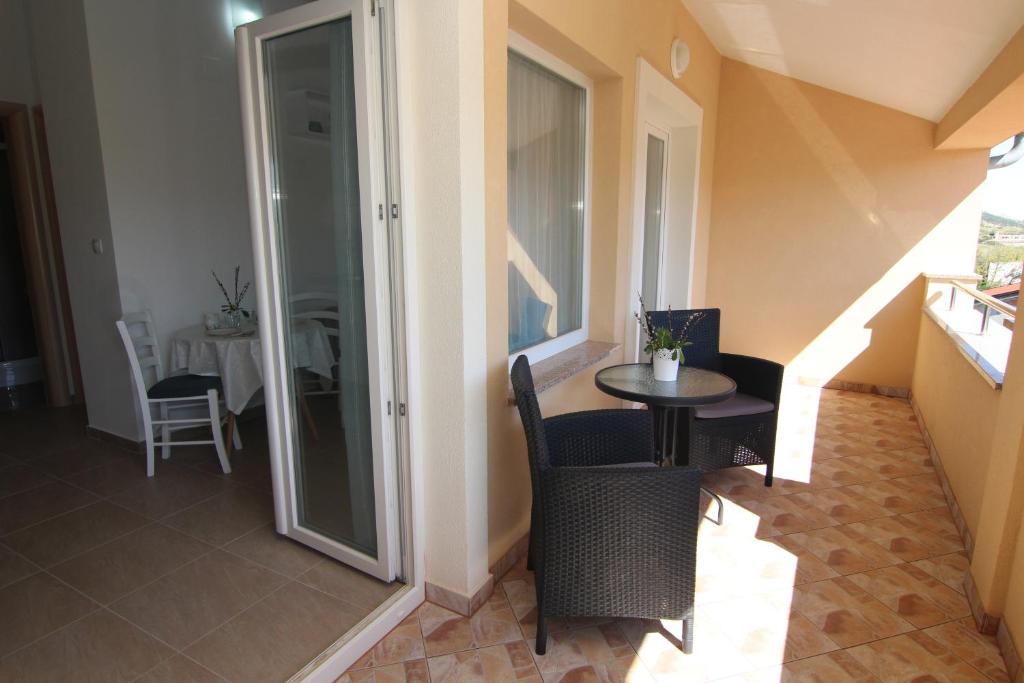 Family Apartments House Damir photo 3