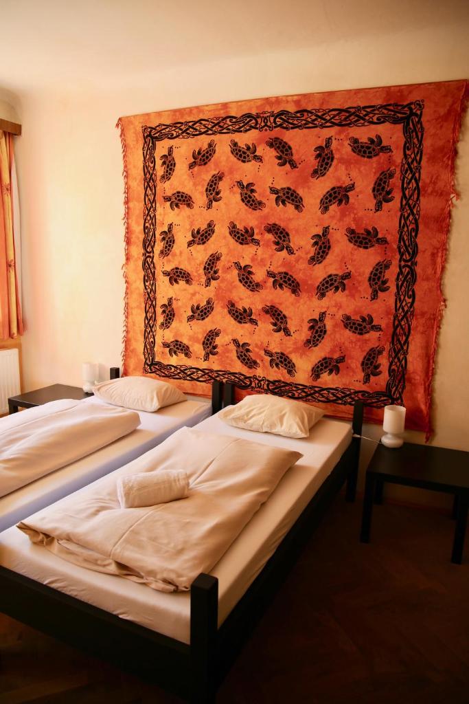 Hotel Schwarzer Adler Sillian photo 1