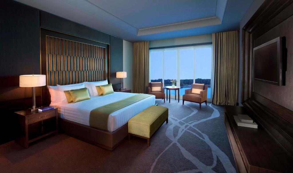 Сьюит (Люкс Kasara Mangroves), Отель Anantara Eastern Mangroves Hotel & Spa