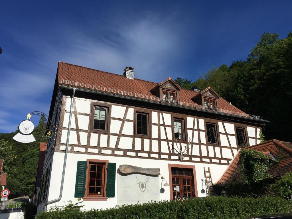 Großherzögliches Jägerhaus photo 1