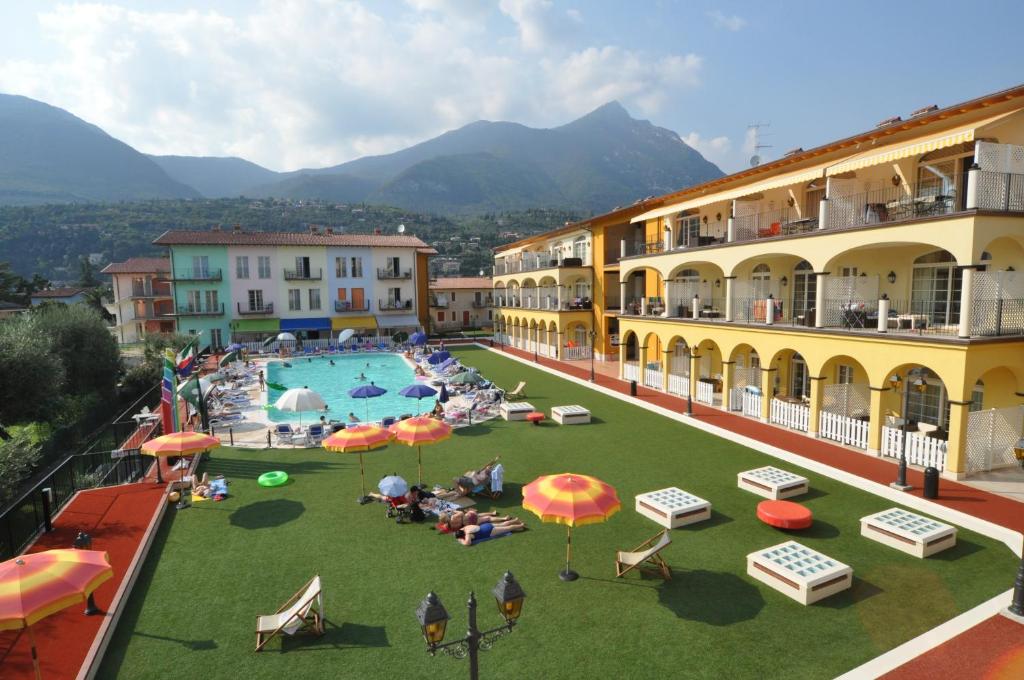 Giardino dei Colori Appartamenti Dianella Pool relax &family friendly
