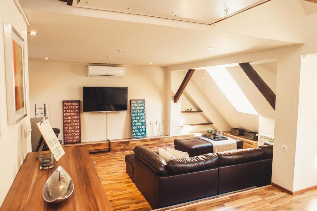 SKOL apartment