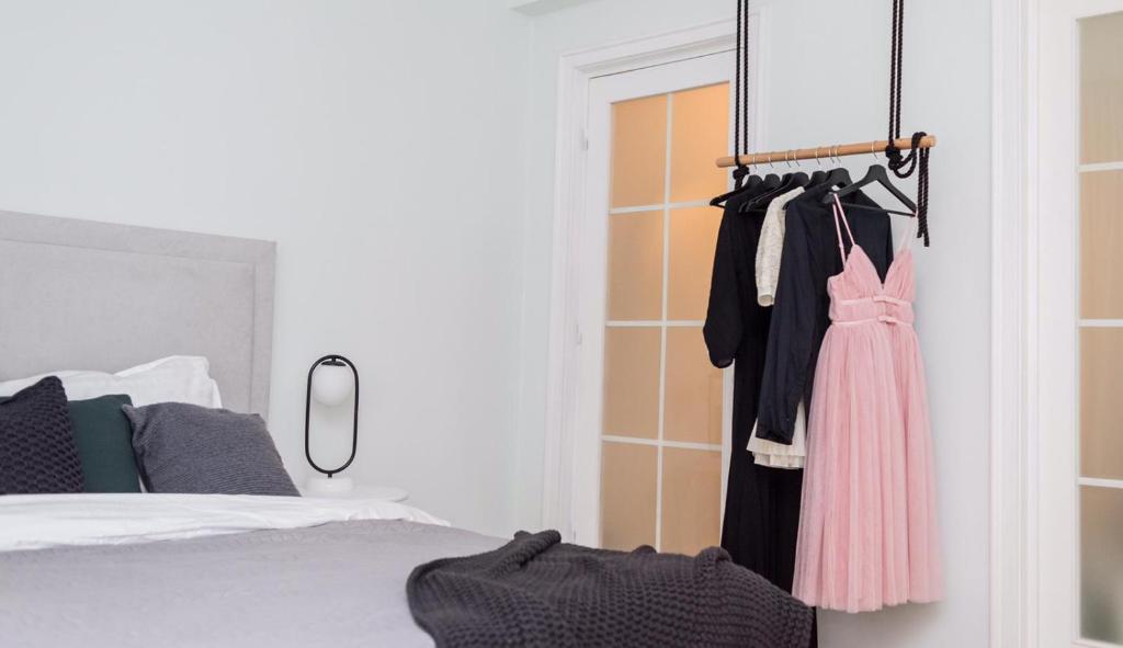 Explore the City from Its Center in a Chic Balcony Apartment - Tap to explore photos
