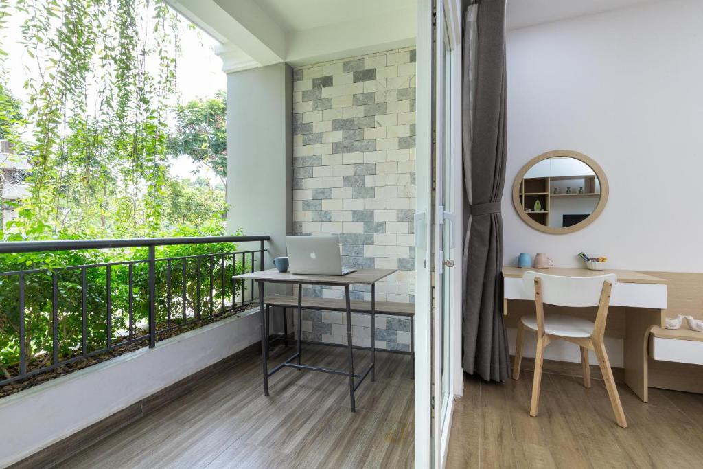 Cozrum Homes - Yoga Corner