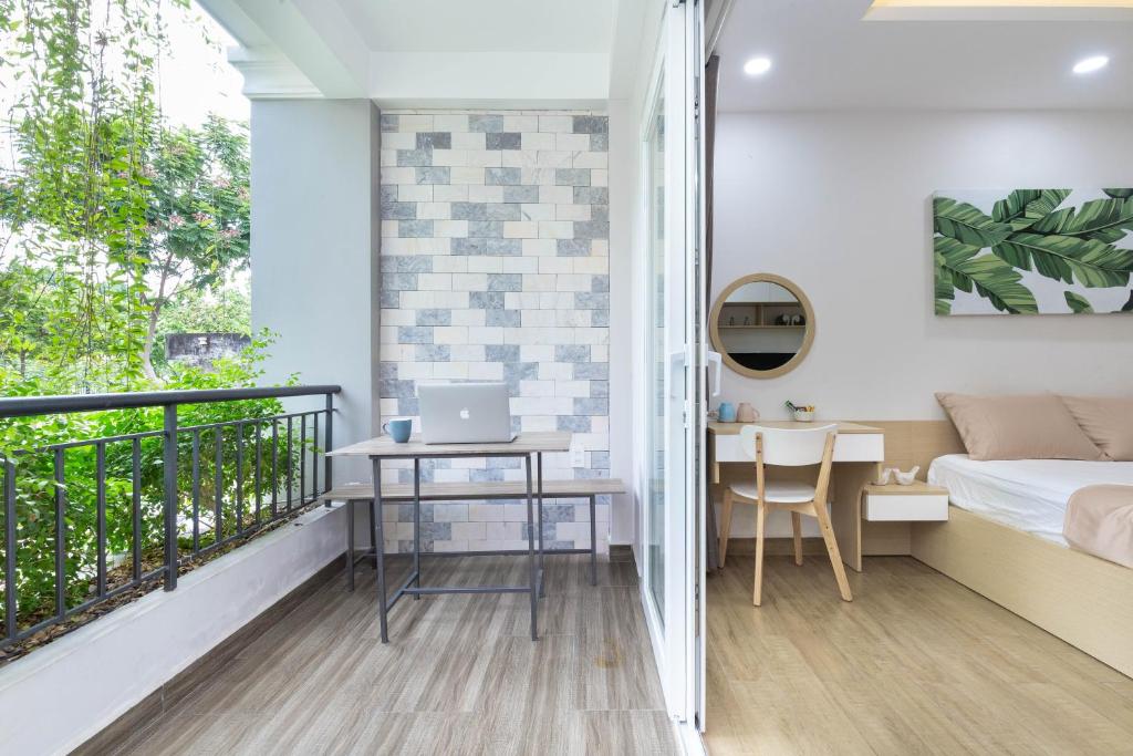 Cozrum Homes - Yoga Corner