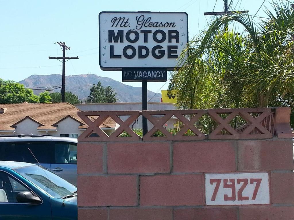 Mt. Gleason Motorlodge image