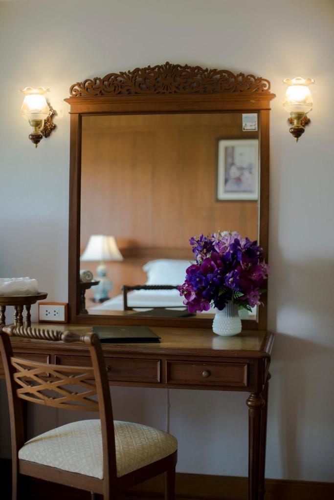 Сьюит (Люкс с балконом), Отель Sailom Hotel Hua Hin