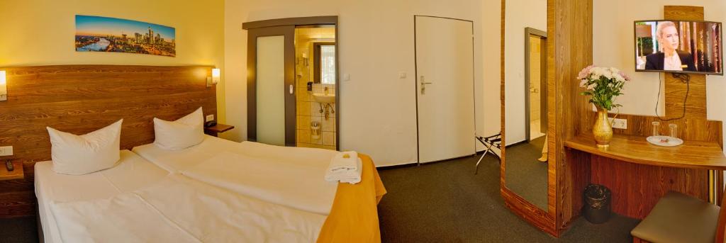 Двухместный (Двухместный номер с 1 кроватью), Metro Hotel