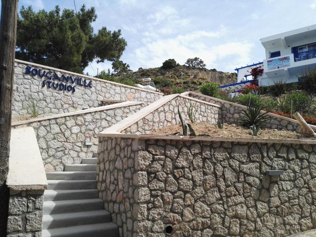 Bouganville Studios Stegna photo 3