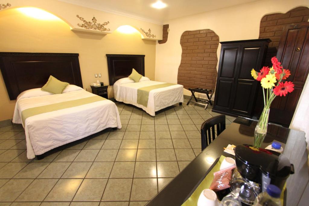 Hotel CasAntica photo 2