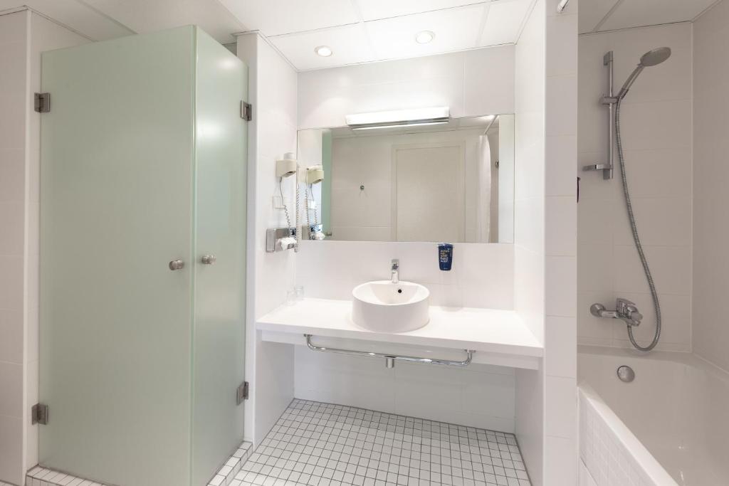Семейный (Семейный люкс), Park Inn by Radisson Meriton Conference & Spa Hote