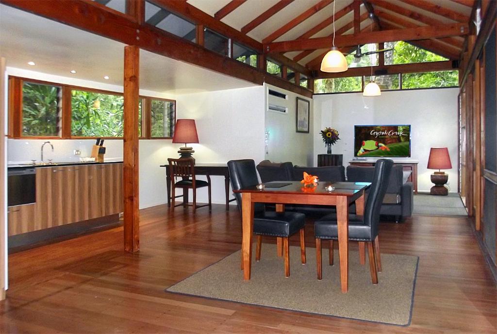 Crystal Creek Rainforest Retreat photo 2