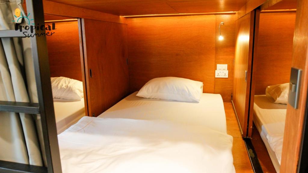 Номер (Кровать в общем 8-местном номере), Tropical Summer Hostel