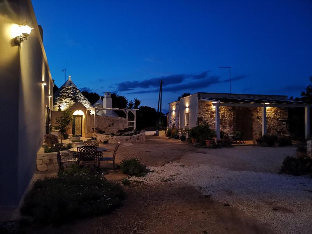 Trullo Madia e Dimora Giorgio photo 1