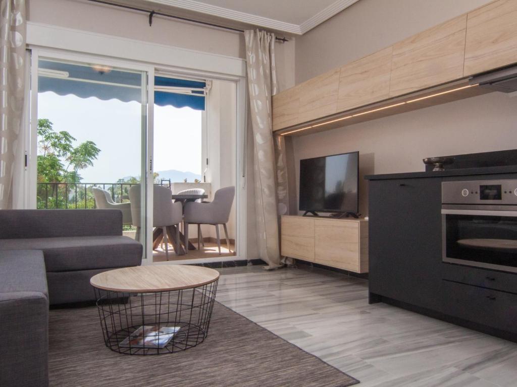 Modern Studio in Medina Garden - Puerto Banús - Tap to explore photos